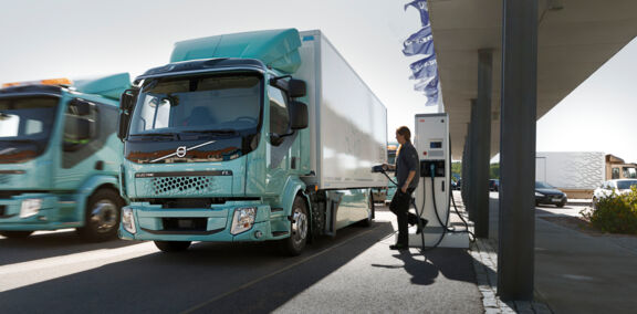 LVS-Trucks-Volvo-FL-Electric-015