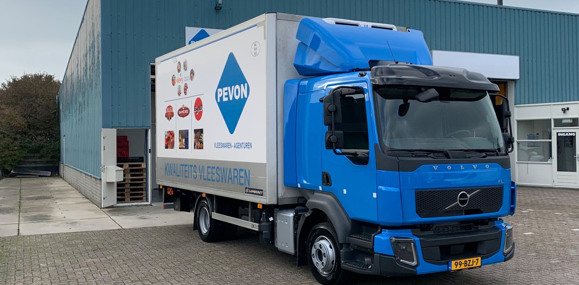 somethingheicjfN8kI.jpg Aflevering Pevon VOF