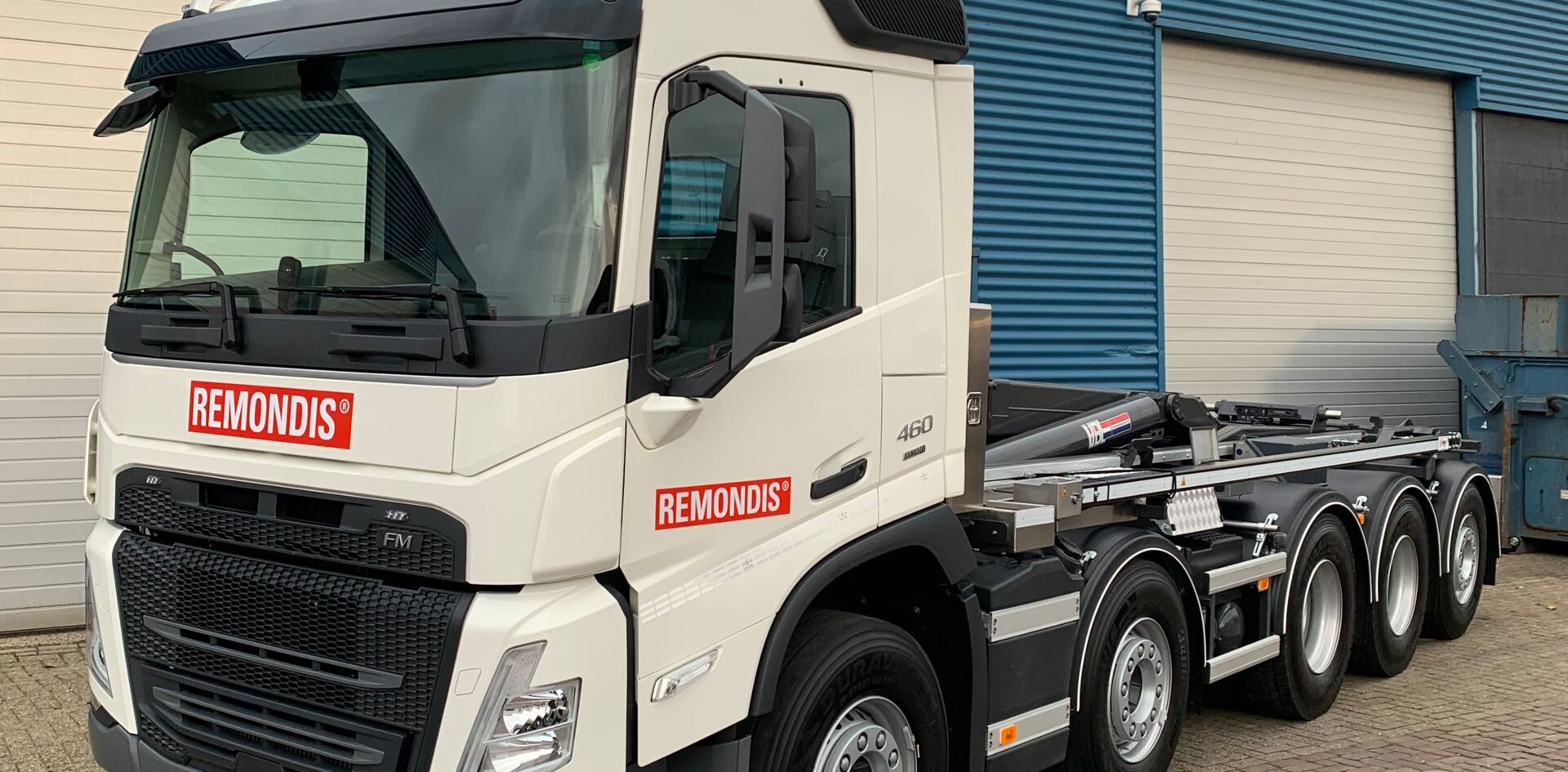 somethingheicF7qCOb.jpg Aflevering Remondis