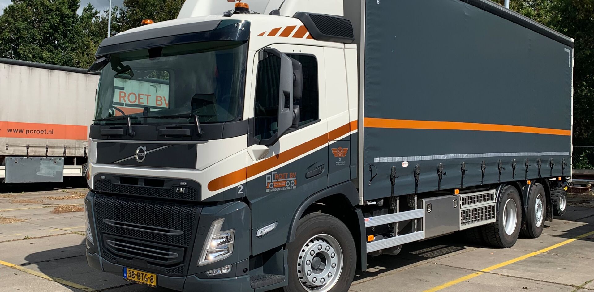 somethingheicmyLoFN.jpg Aflevering PC Roet verticaal en horizontaal transport