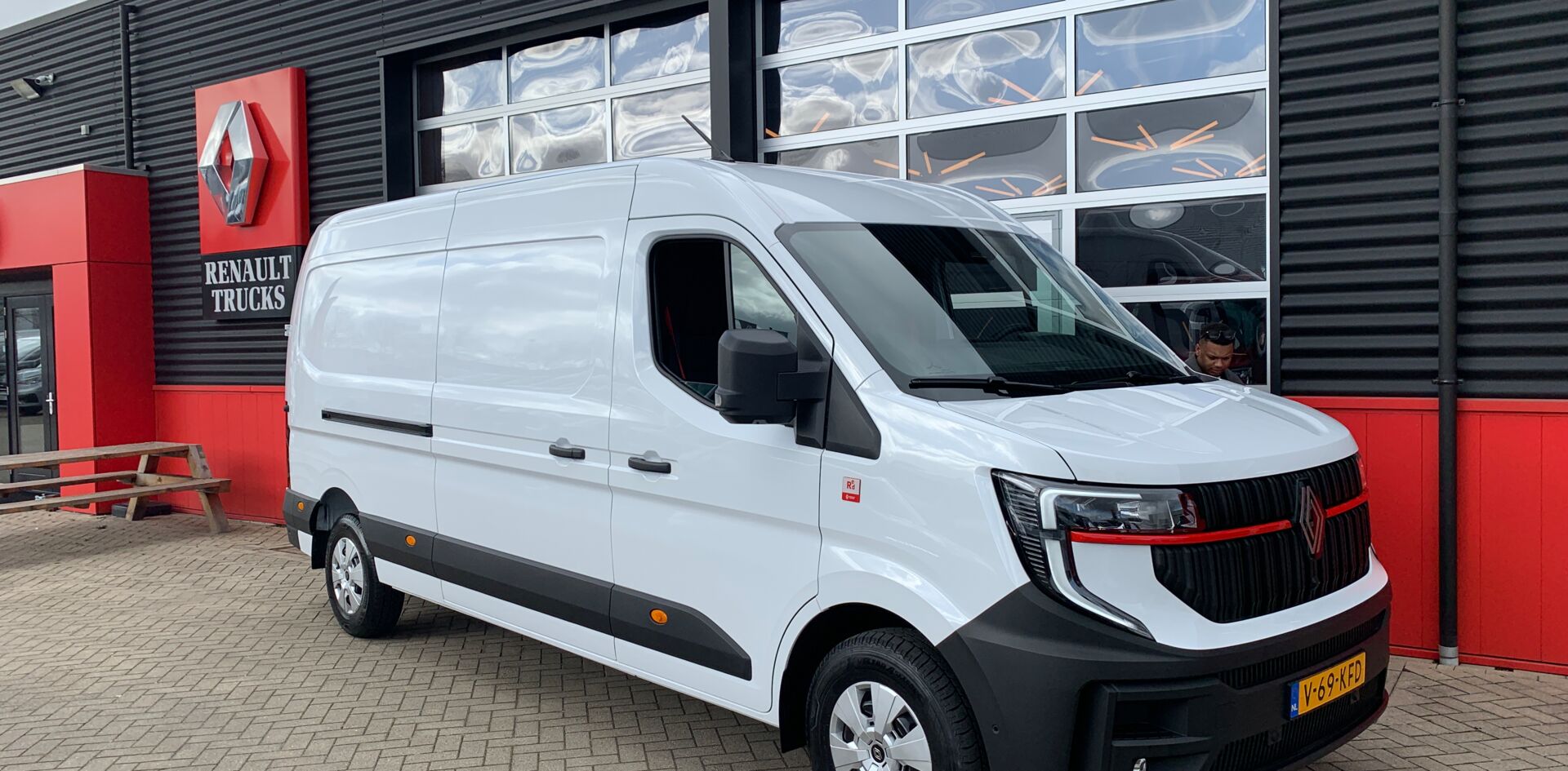 tempLOVUWt Aflevering Hera Transport & Logistiek