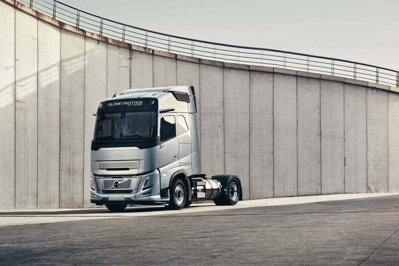 Volvo_Trucks-dealernaam-Volvo_FH_Aero_gas-powered_05