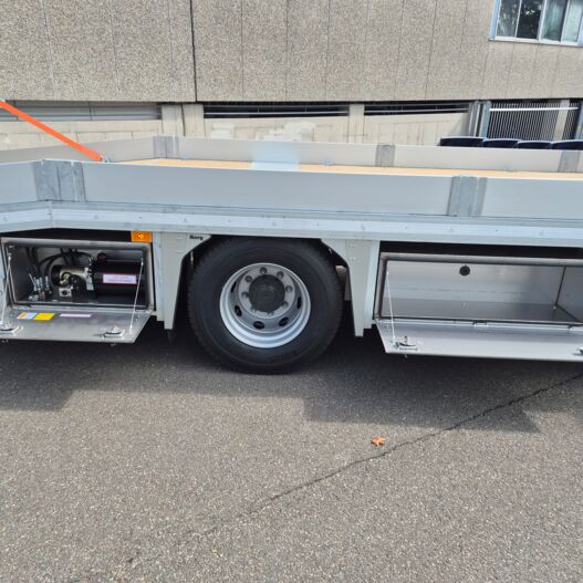 Renault Trucks D14 oprijwagen 5