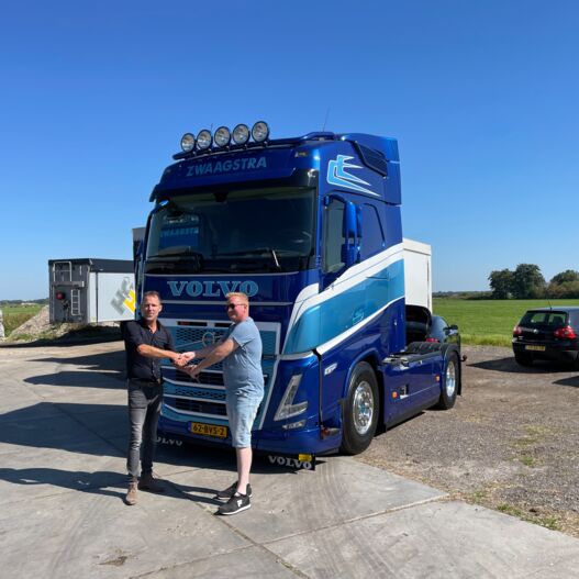 somethingheicYzl0u9.jpg Aflevering Zwaagstra transport en dienstverlening