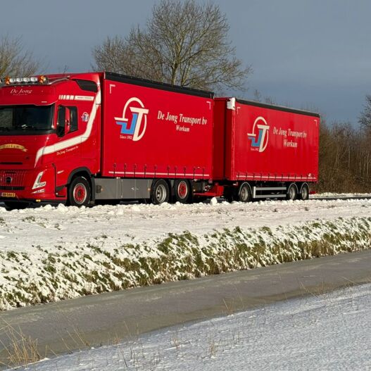 Aflevering de Jong transport Workum