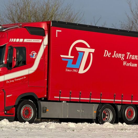 Aflevering de Jong transport Workum