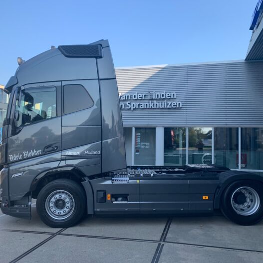 somethingsomethingjFqyOo Aflevering Adrie Blokker Transport