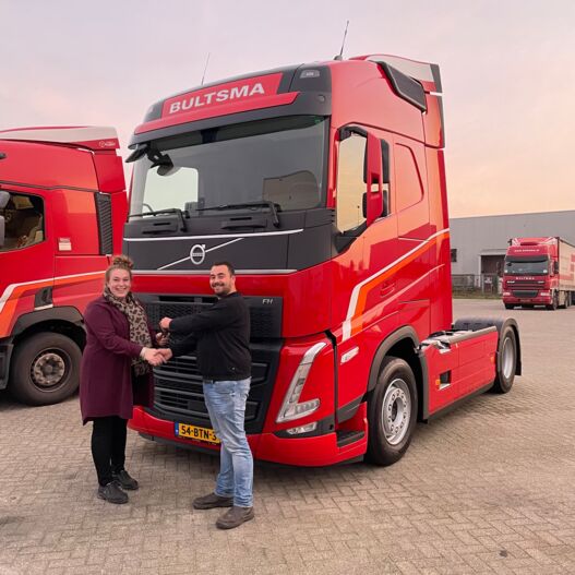 somethingheicE91fck.jpg Aflevering Bultsma Transport B.V.