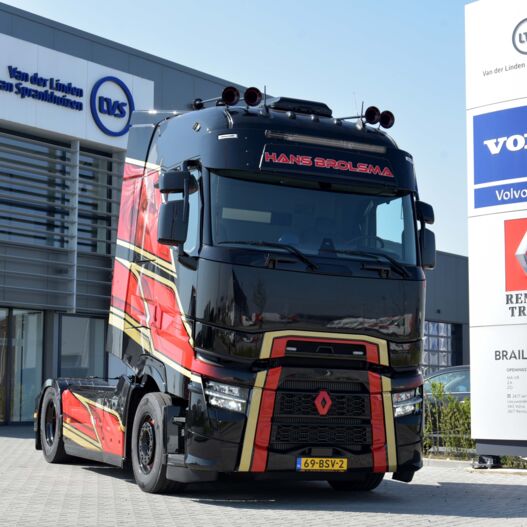 T High EVO geleverd door LVS Trucks T High EVO geleverd door LVS Trucks