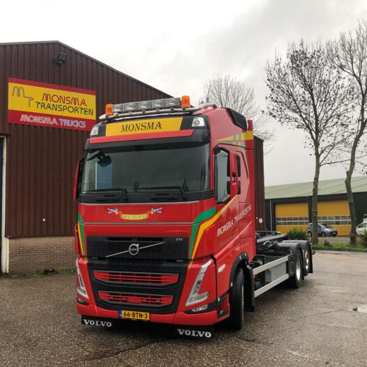 somethingsomething6OK0HI Aflevering Monsma Transport Vrouwenparochie