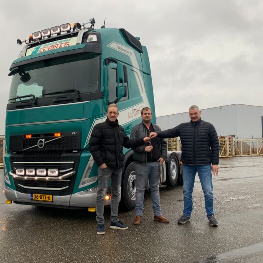 somethingsomethingazRy9Z Aflevering Van Veen Transport B.V.