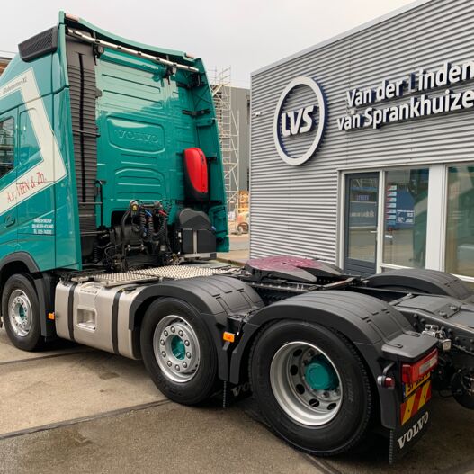 somethingsomethingaYjpwO Aflevering A. v. Veen & Zn Transport