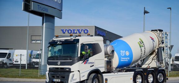 LVS-Volvo-Trucks-Cemex