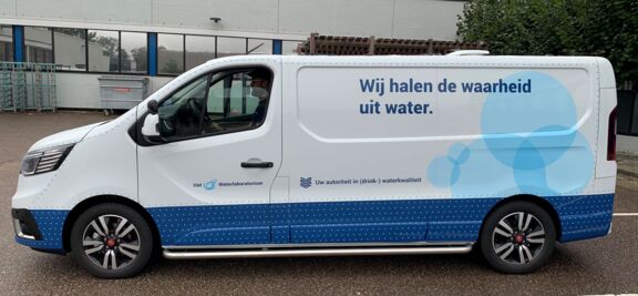 Het Waterlaboratorium Het Waterlaboratorium kiest Trafic ivm grote vierkante laadruimte