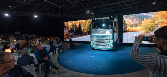 truck-of-the-year-2 Volvo FH Electric wint ‘Truck of the Year 2024’-award