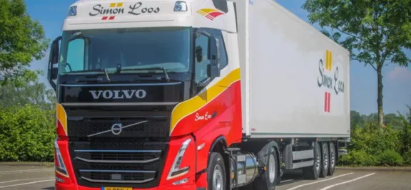 LVS-Trucks-Volvo-LNG-Simon-Loos03 Simon Loos gaat voor CO2-reductie met Volvo trekkers op LNG