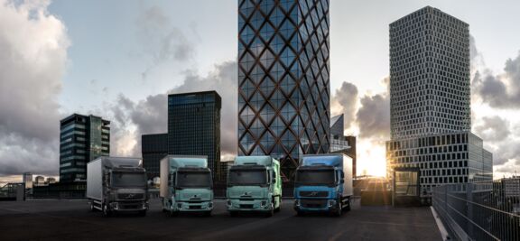 Volvo onthult vernieuwde elektrische trucks voor emissievrije stadsdistributie