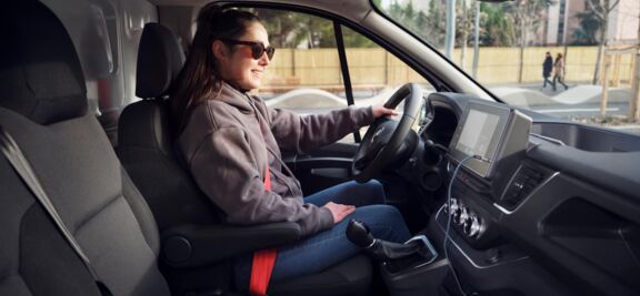 LVS-Renault-Trucks-E-Tech-Trafic-p041246 Met je B-rijbewijs in een E-Tech wegrijden, dat kan gewoon!