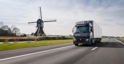 LVS-trucks-Renault-Trucks-T