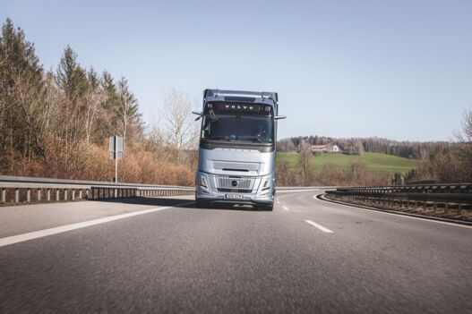 Volvo FH Aero I-Save (3) Volvo FH Aero I-Save (3)