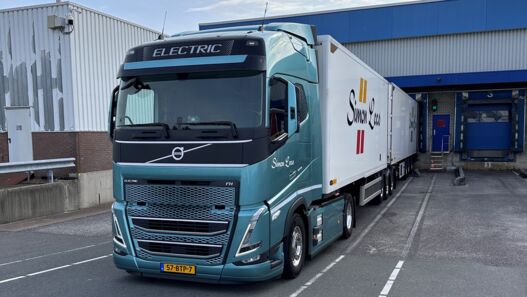 simon-loos-test-50-tons-volvo-fh-electric-als-lzv-2