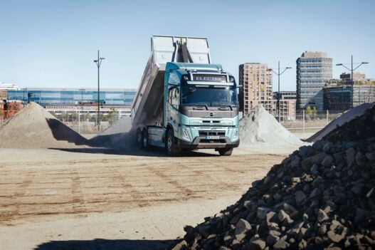 Volvo FMX Electric tipper