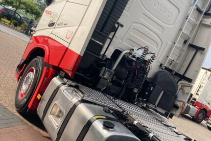 175e-volvo-truck-veenstrafritom-09 175e-volvo-truck-veenstrafritom-09