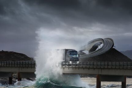 volvo-fh-30-jaar-innovatie-03 volvo-fh-30-jaar-innovatie-03