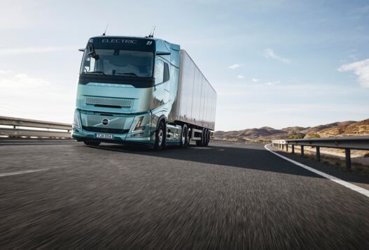 Volvo FH Aero Electric extended range