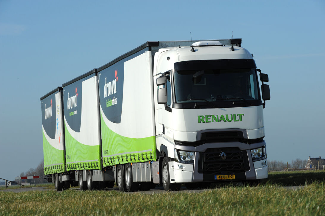 LVS-Aflevering-Renault-Trucks-Drowa-Vloerinstallatie