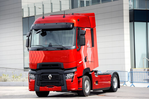 LVS-Trucks-Renault-Trucks-T-021